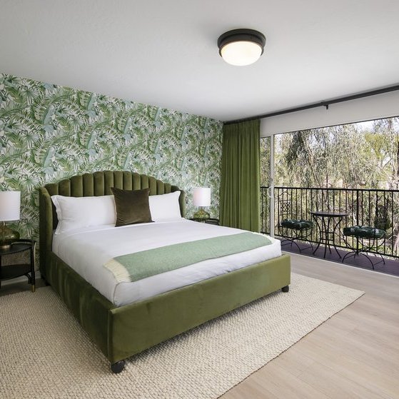 colony palms premeire room